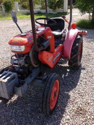 ขายด่วนคูโบต้า KRT 140 DTD พร้อมอุปกรณ์