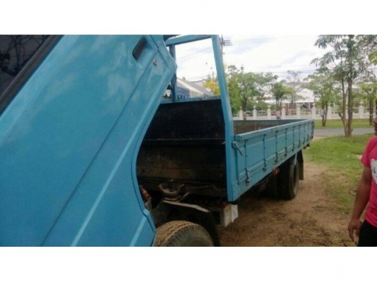 ขายISUZU NPR115แรง ยาว 5 เมตร เครื่องดี แคชซีสวย ยาง ดี ภายในสวย เอกสารพร้อมโอน ขายISUZU NPR115แรง ยาว 5 เมตร เครื่องดี แคชซีสวย ยาง ดี ภายในสวย เอกสารพร้อมโอน