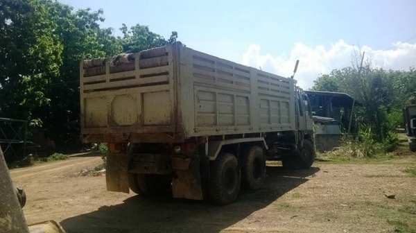สิบล้อ HINO 3M รถปี 38 รถสวยเนี๊ยบ ในราคาต่อรองกันได้ครับ
