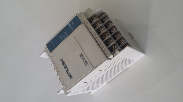 ขาย PLC MITSUBISHI FX1S14MR