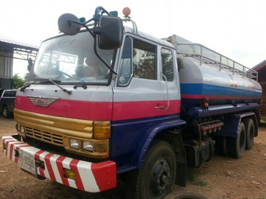 ขายHINO F18เครื่องHO7C 185แรง พ.เพาเวอร์ เบรกทิฟฟี่ เครื่องดี แคชซีสวย ถังน้ำมันบรรจุได้16,000ลิตร เอกสารพร้อมโอน