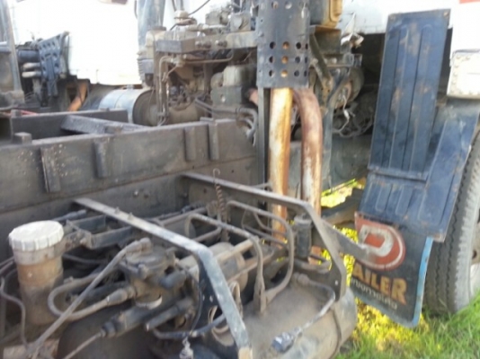 ขายหัวลากNISSAN UD290เทอร์โบ มี3คัน พ.เพาเวอร์ เบรกทิฟฟี่ เครื่องดี แคชซีสวย เอกสารพร้อมโอน ขายหัวลากNISSAN UD290เทอร์โบ มี3คัน พ.เพาเวอร์ เบรกทิฟฟี่ เครื่องดี แคชซีสวย เอกสารพร้อมโอน