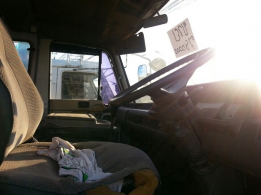 ขายหัวลากNISSAN UD290เทอร์โบ มี3คัน พ.เพาเวอร์ เบรกทิฟฟี่ เครื่องดี แคชซีสวย เอกสารพร้อมโอน