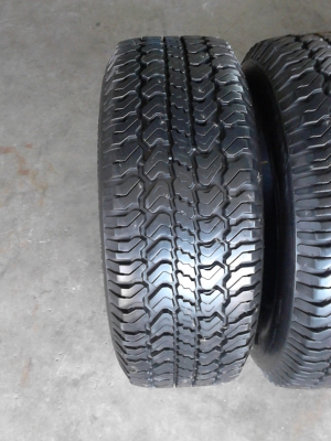 255/70R15  MICHELIN LTX  AT 255/70R15  มีชุด 4  เส้น  TEL.081-427-3941