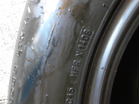 255/70R15  MICHELIN LTX  AT 255/70R15  มีชุด 4  เส้น  TEL.081-427-3941