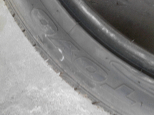 265/40R22 TOYO PROXES ST  มี ชุด 4 เส้น TEL.081-427-3941