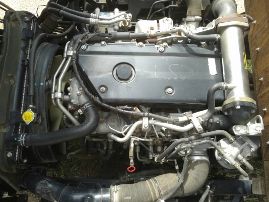 ขายรถหกล้อมือ 2isuzu  commonrail  euo3 150แรง สภาพสวย ไม่เคยชน ไม่เคยแกะ ยางเรเดียน ราคาต่อรองได้  สนใจติดต่อน้าเรือง 086-2453322  920,000
