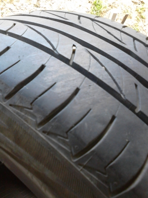 205/55R16 BRIDGESTONE TURANZA   มี ชุด 4 เส้น TEL.081-427-3941