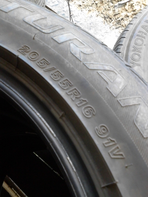 205/55R16 BRIDGESTONE TURANZA   มี ชุด 4 เส้น TEL.081-427-3941