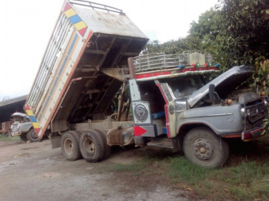 รถอีซูซุ 10 ล้อดั้ม ( หน้ายาว ) 160 แรงม้า. ( มีขาย 2 คัน )   / 168 แรงม้า. ( มีขาย 1 คัน )   สนใจติดต่อ  084 - 7693391