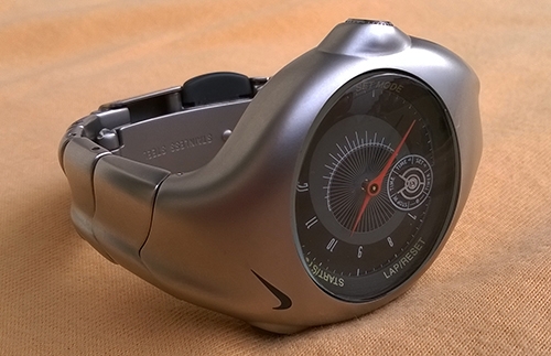 NIKE sport watch (Quartz) เรือน/สาย stainless สภาพเยี่ยม 95\%