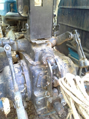 ขายรถไถ FORD 7610 turbo 2 เพลา เอกสารอินวอย 3 จาน ใบมีดดันหน้า ราคา 500000