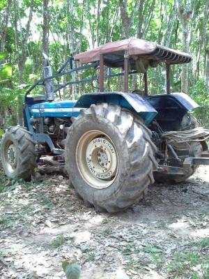 ขายรถไถ FORD 7610 turbo 2 เพลา เอกสารอินวอย 3 จาน ใบมีดดันหน้า ราคา 500000