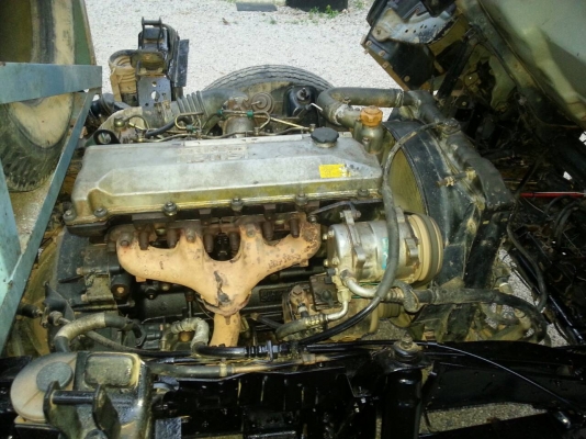 ขายรถบรรทุก6ล้อดั้ม