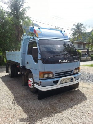 ขายรถบรรทุก6ล้อดั้ม