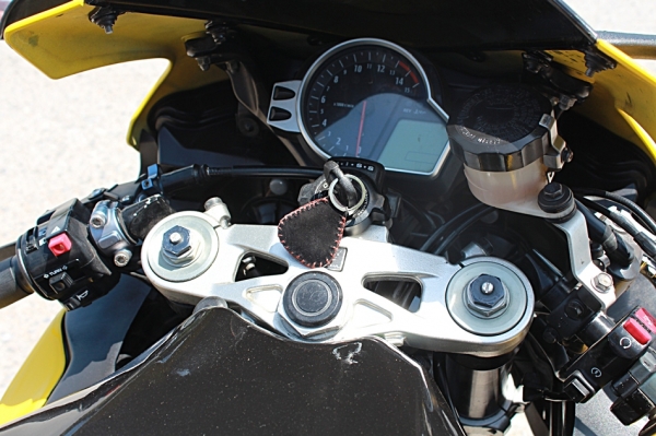 แม็กสิงห์บุรี//HONDA CBR1000RR ปี2008 รถสวย เครื่องดี พร้อมของแต่ง เสียสรรพาสรมิตรแล้ว 299000 แม็กสิงห์บุรี//HONDA CBR1000RR ปี2008 รถสวย เครื่องดี พร้อมของแต่ง เสียสรรพาสรมิตรแล้ว 299000