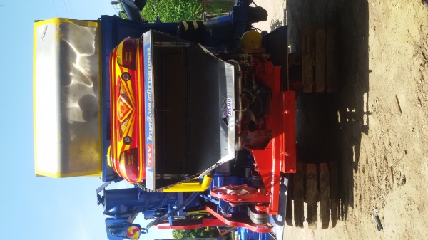 ขายรถเกี่ยวไทยเส็งเดี่ยวทรนงจ้าวพายุ สวยๆพร้อมใช้งานครับลดแล้ว ด่วนๆครับ