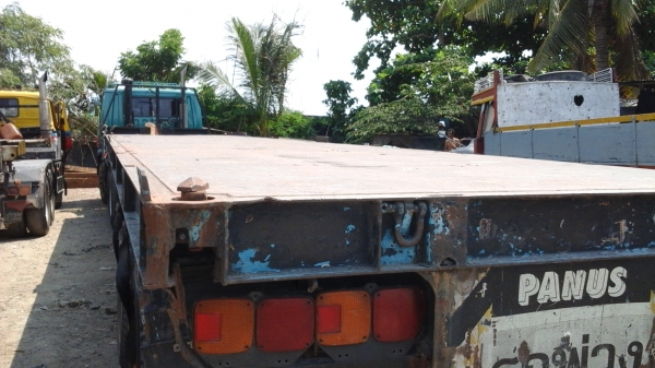 Nissan Diesel หัวลาก เครื่อง PE6 หางพื้นเรียบ 12 เมตร พานัส