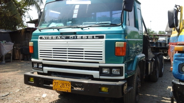 Nissan Diesel หัวลาก เครื่อง PE6 หางพื้นเรียบ 12 เมตร พานัส