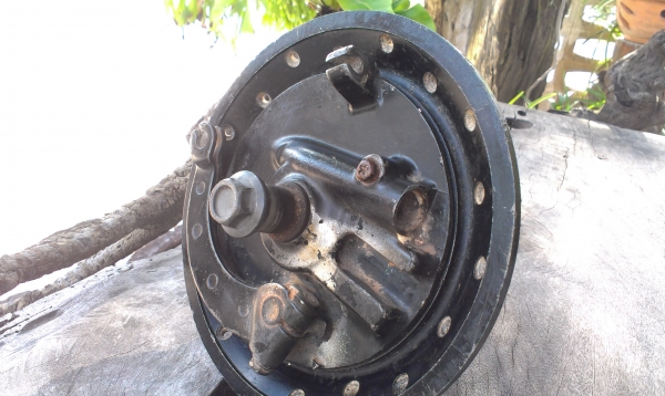 ดุมพร้อมเพลาหน้าวิบากสภาพดี