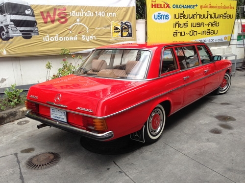 ขาย Benz W115 Limousine 1975 สีแดง  หายาก น่าสะสม เครื่องเบ้นซ์ใหม่ แรง