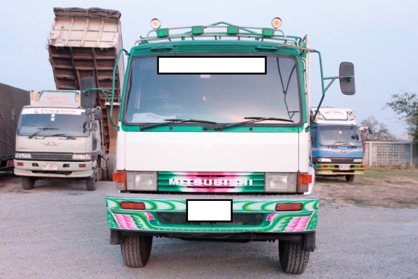 ขายด่วน 10ล้อดั้ม เฉินหลง 2เพลา ขายด่วน 10ล้อดั้ม เฉินหลง 2เพลา