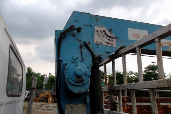 ขายด่วนรถ6ล้อประกอบเครือง4BB1ติดเครน2.5ตัน4ชัก5ปอก