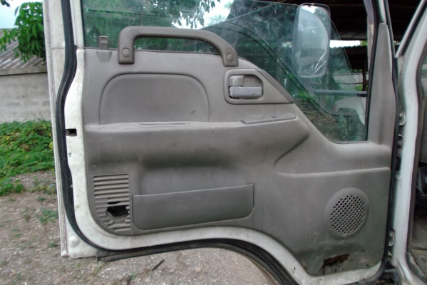 ขายด่วนรถ6ล้อประกอบเครือง4BB1ติดเครน2.5ตัน4ชัก5ปอก