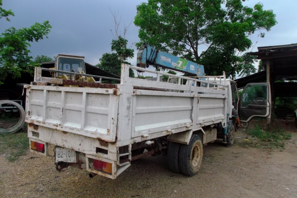 ขายด่วนรถ6ล้อประกอบเครือง4BB1ติดเครน2.5ตัน4ชัก5ปอก