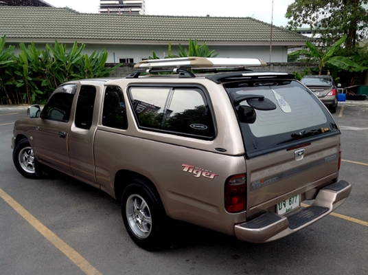 ***********รถเดิมสวยไม่เคยชนครับรับรอง เครื่องแน่นไม่มีเยิ้ม************