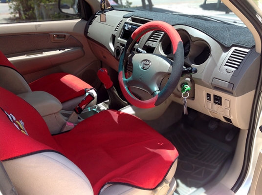 vigo 2.5 g cab ABS AIRBAG ตัวท๊อปสุดของเครื่อง 2.5 รถสวยไม่เคยชนการันตี