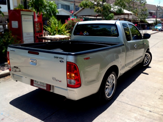 vigo 2.5 g cab ABS AIRBAG ตัวท๊อปสุดของเครื่อง 2.5 รถสวยไม่เคยชนการันตี