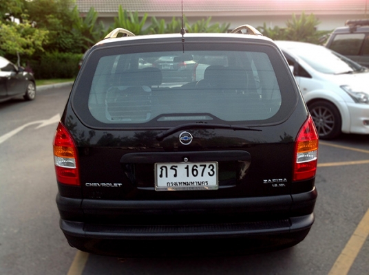 ใครหารถครอบครัวสวยๆเชิญทางนี้เลยครับวิ่งน้อย แค่ 80,000 km ไม่เคยติดแก๊ส ไมล์แท้ครับ