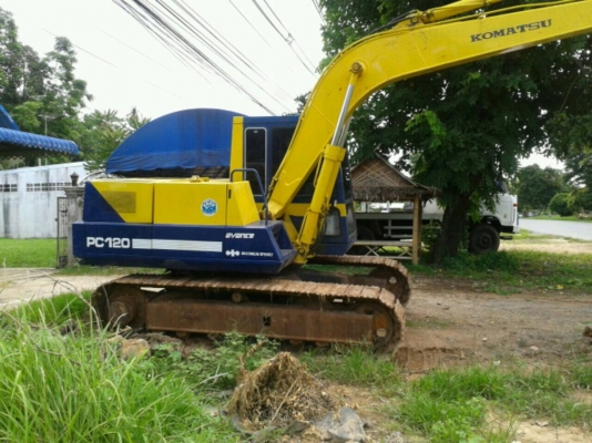 ขายด่วน...KOMATSU PC120-3 รถสวยพร้อมใช้ค่ะ ขายด่วน...KOMATSU PC120-3 รถสวยพร้อมใช้ค่ะ
