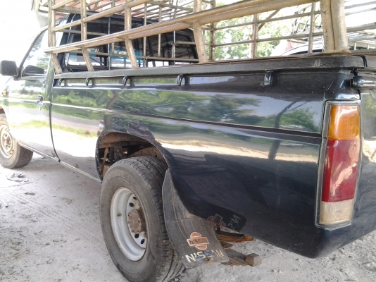 นิสสันบิ๊กเอ็มตอนเดียวครับ