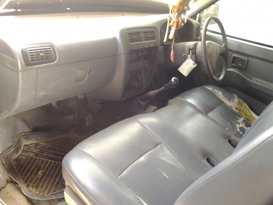 นิสสันบิ๊กเอ็มตอนเดียวครับ