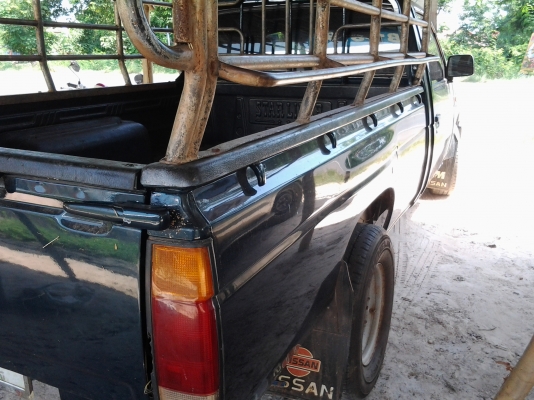 นิสสันบิ๊กเอ็มตอนเดียวครับ