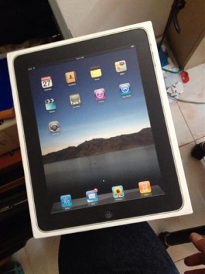 ขาย Ipad 1 ขนาดความจุ 64 GB สภาพสวย