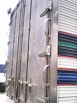 ขาย 10 ล้อ ตู้เปียก