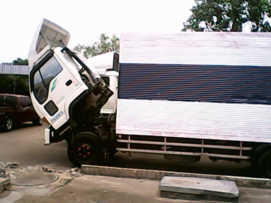 ขาย 6 ล้อ ตู้เปียก