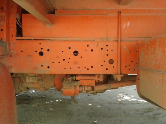 หกล้อดัมพ์ ร็อคกี้ 195 เล่มทะเบียนไม่มี มีเเต่ใบอินวอยซ์ ต่อจากอู่สงวนศักดิ์  รถสวยพร้อมใช้งาน