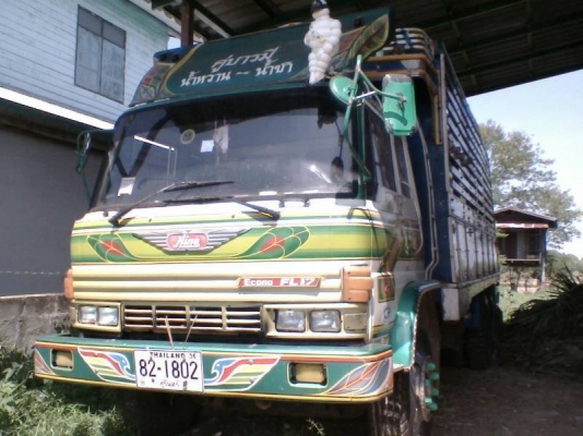 รถบรรทุก 10 ล้อ ล่อง ฮีโน่ F 17 เครื่อง EH 700 สภาพพร้อมใช้ คอกไม้ เอกสารทะเบียนพร้อม