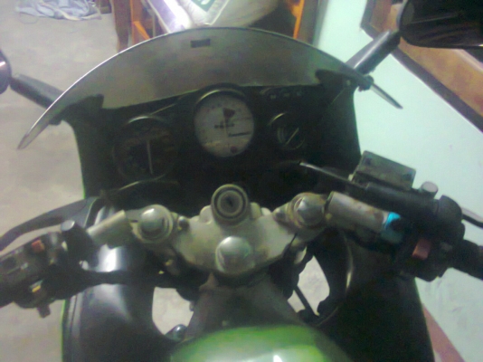 <<ปรับราคาใหม่ขายด่วน>>คาวาซากิ zx 150 cc สองจังจังหวะตัวแรง   13500 บาท