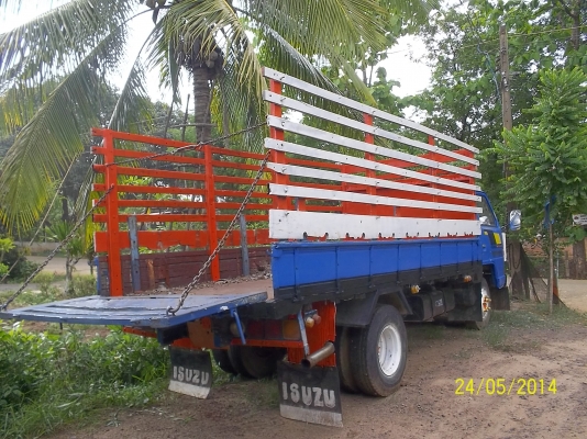 ขาย6ล้ออิซูซุเอกสารพร้อมโอน ราคา280000 บาท