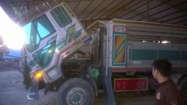 MITSUBISHI FUSO 260แรงม้า TF-527S 10 SPEED