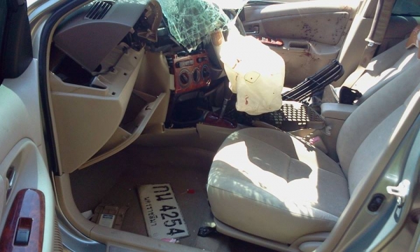 ขาย วีออส ปี06 (รถอุบัติเหตุ ขายเป็นอะไหล่) ขาย วีออส ปี06 (รถอุบัติเหตุ ขายเป็นอะไหล่)