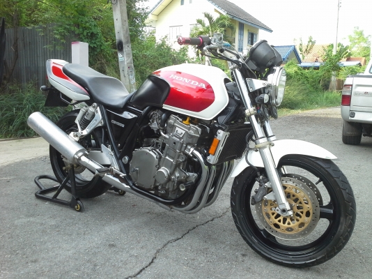 ขาย Honda Cb1000cc.เอกสารอินวอยร์+สรรพสามิตรถพร้อมใช้ครับ