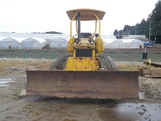 ขายด่วนรถแทรคเตอร์ตีนตะขาบ Mitsubishi  BD2F ใบมีด 6 ทิศทางนำเข้าเองจากญี่ปุ่นโดยตรง สภาพสวย