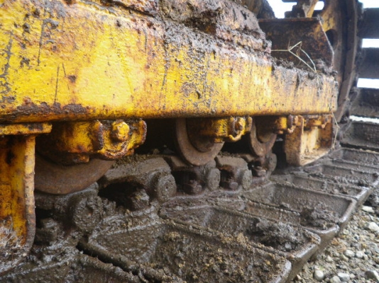 ขายด่วนรถแทรคเตอร์ตีนตะขาบ Mitsubishi  BD2F ใบมีด 6 ทิศทางนำเข้าเองจากญี่ปุ่นโดยตรง สภาพสวย