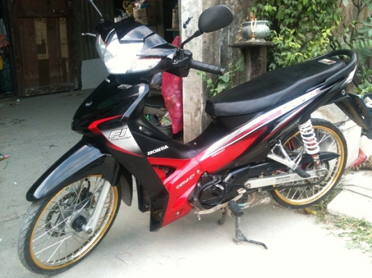 ขายเวฟ 110i เครื่องเดิม ภาษีไม่ขาดต่อ โอนได้ตามรูป 18,000